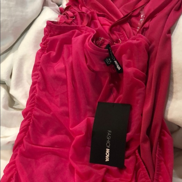 Pink Mesh Runch Dress - Picture 4 of 4